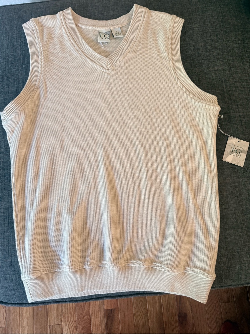 Vintage Field Gear Golf Men’s Cream V-Neck Cotton Sweater Vest BNWT